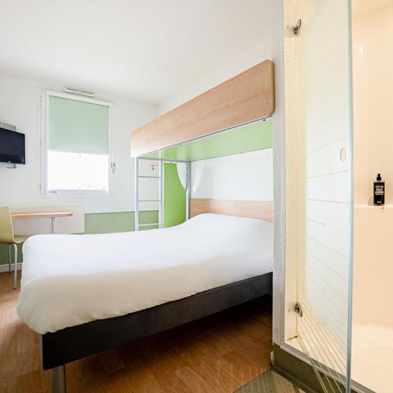 ibis budget Carcassonne Aéroport - A61 - Chambre Triple - 5