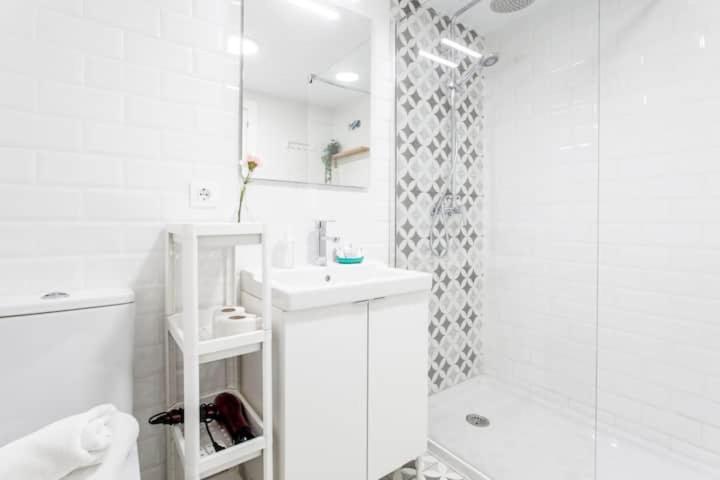 Cool Loft AutoCheck CENTER HISTORIC - Double Room with Private Bathroom - 1