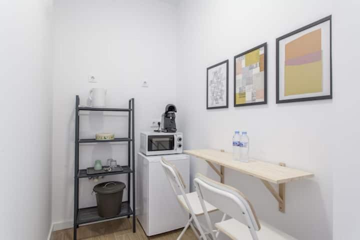 Cool Loft AutoCheck CENTER HISTORIC - Double Room with Private Bathroom - 12