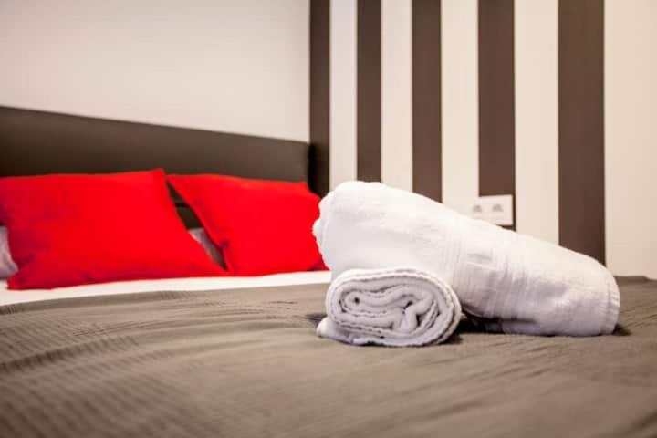 Cool Loft AutoCheck CENTER HISTORIC - Double Room with Private Bathroom - 5