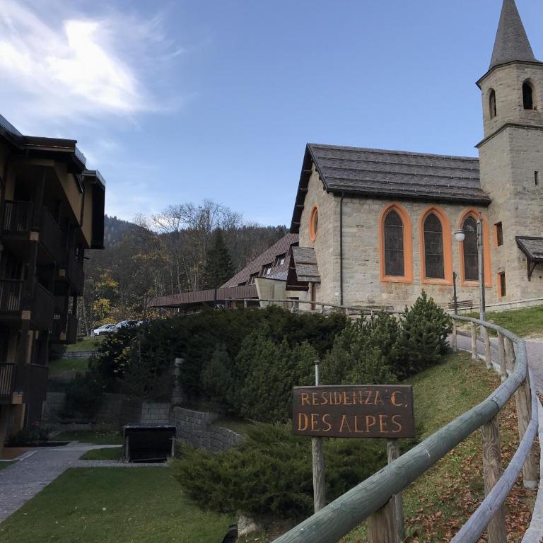 DES ALPES 24 APARTMENT - Monolocale Familiare - 16