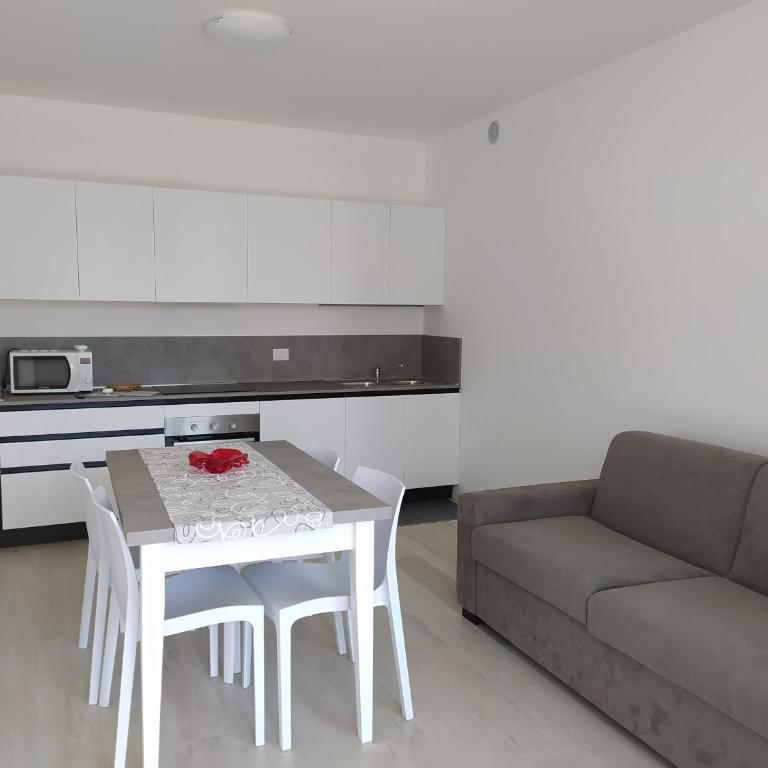 Jesolo Appartamenti F2 - Coral Red - Appartamento con 2 Camere da Letto - 4
