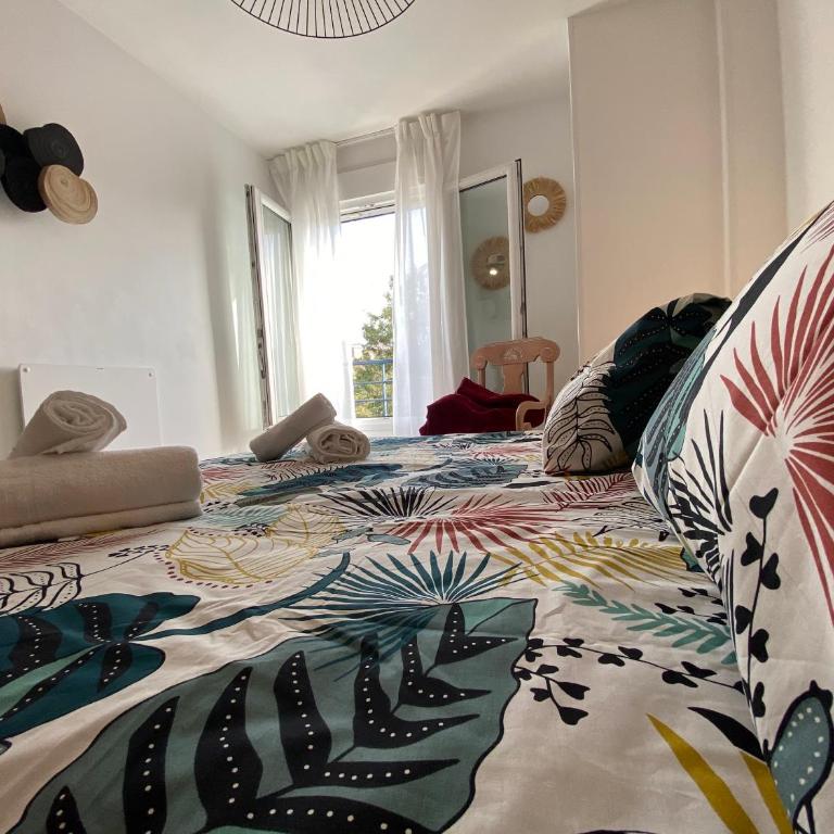 LUNAROOM Center & Quiet Guesthouse - Room with Shared bathroom and Views - Large Bed - 33