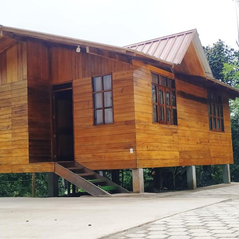 Cabañas Manakins - Three-Bedroom House - 12