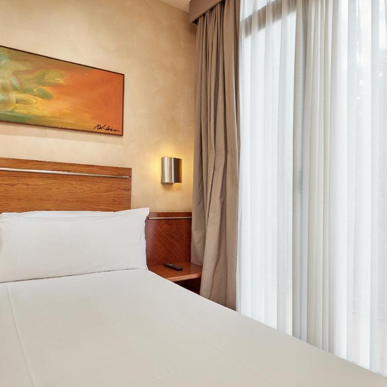 Garbi Millenni - Double or Twin Room - 6