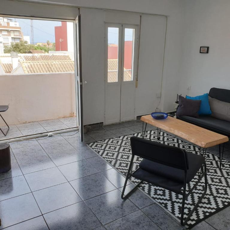Apartment 400 meters from the beach - One-Bedroom Apartment - 1