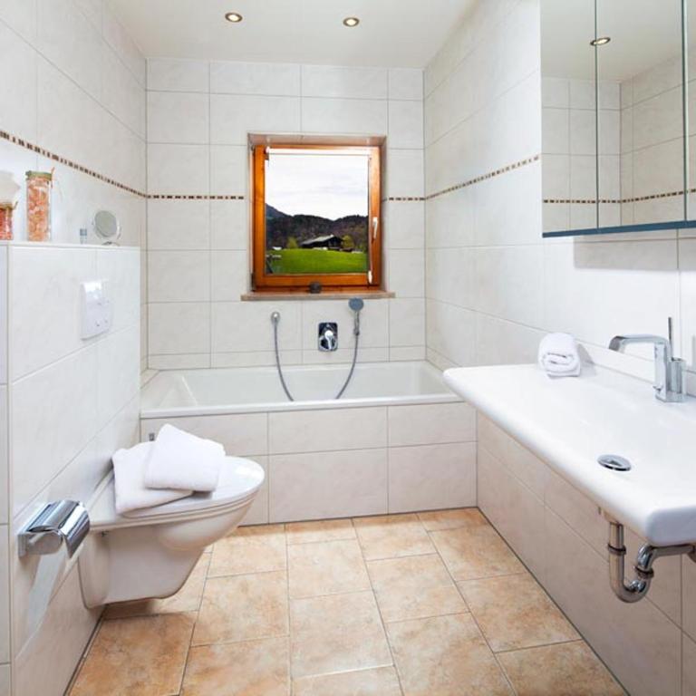 Pension Mooserlehen - Doppelzimmer mit Gartenblick - 3