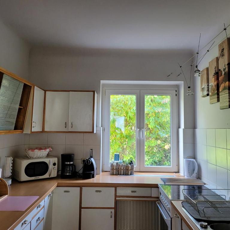 FAMILY APARTMENT LINZ Wohnen mit Garten am Fusse des Pöstlingbergs TOP LAGE Villenviertel - Apartment - Erdgeschoss - 43