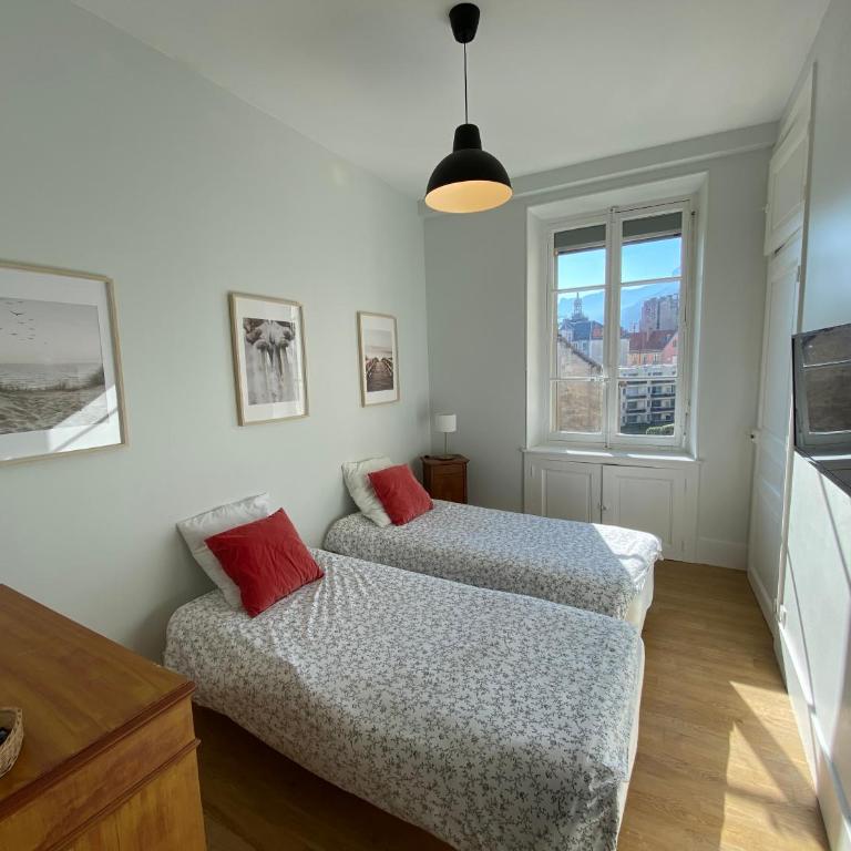 Le Téléphérique, 6 pers, 300 m Gare, Climatisation - Appartement 2 Chambres - 11