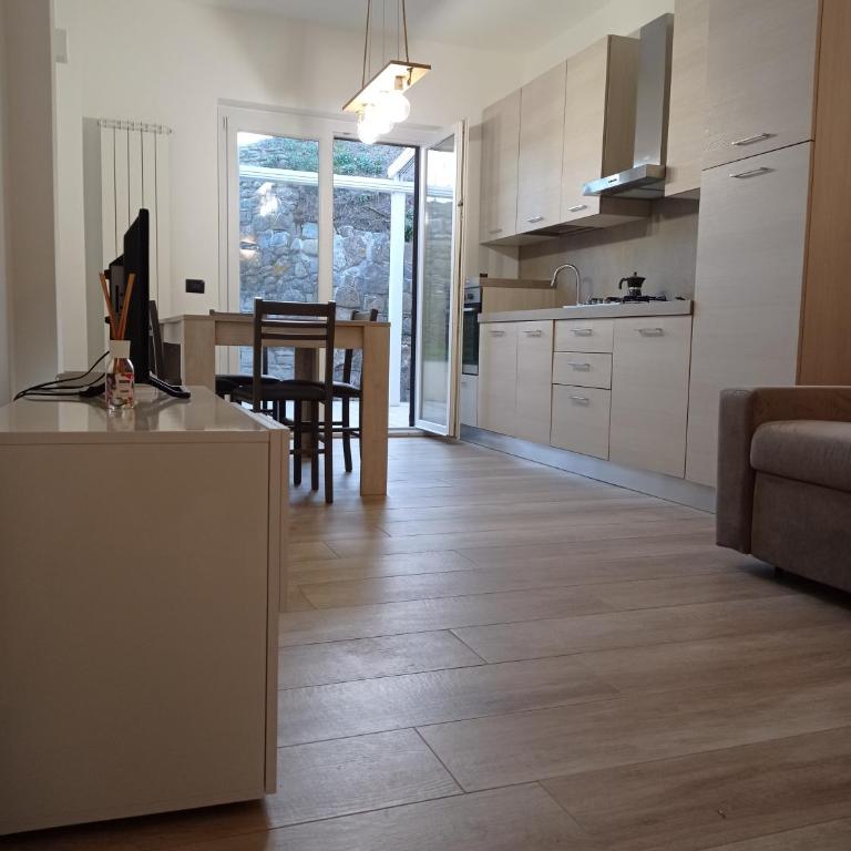Casafischea 21 Via Venino 21 B - Appartamento con 1 Camera da Letto - 18