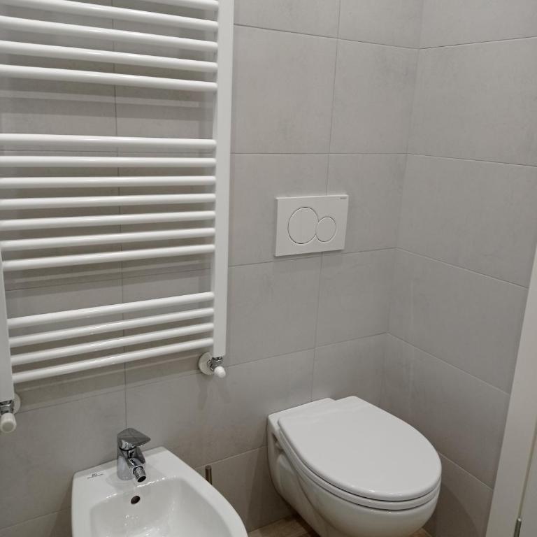 Casafischea 21 Via Venino 21 B - Appartamento con 1 Camera da Letto - 31