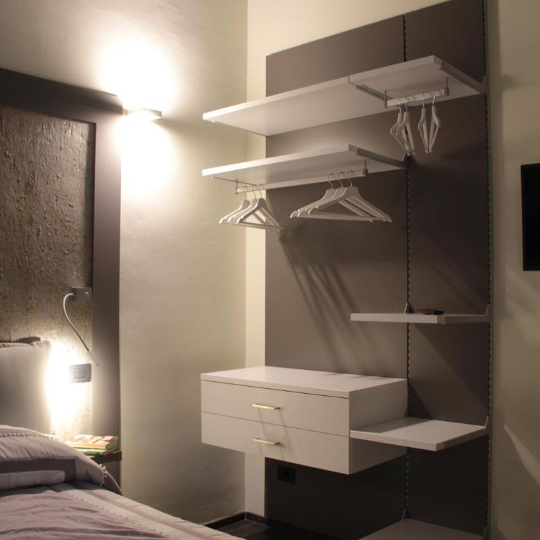 B&B Villa Mirella - Camera Tripla con Bagno Privato - 10
