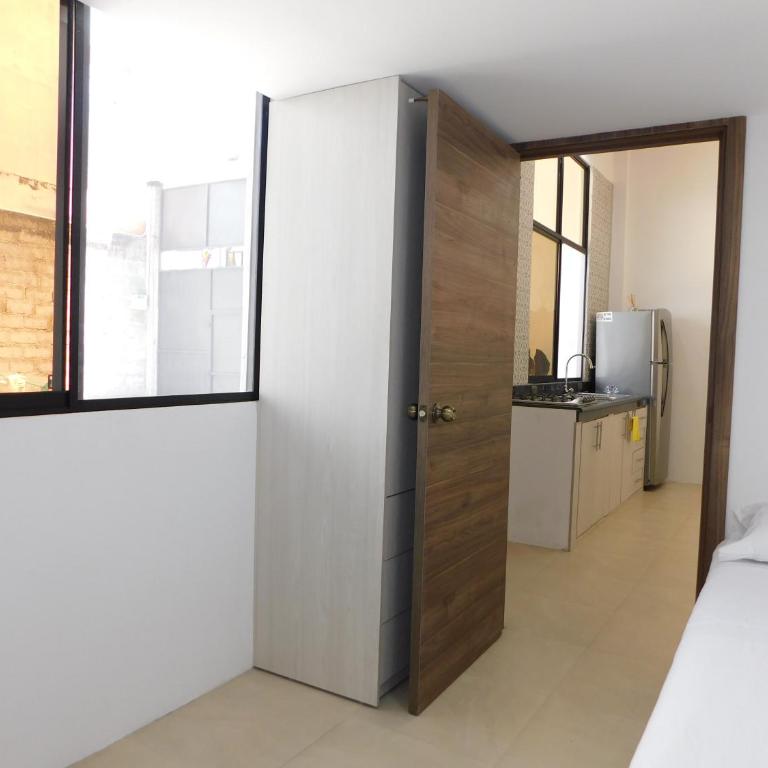 Loft All in one- Workspace- comfort & Huge garage - Two-Bedroom House - 14