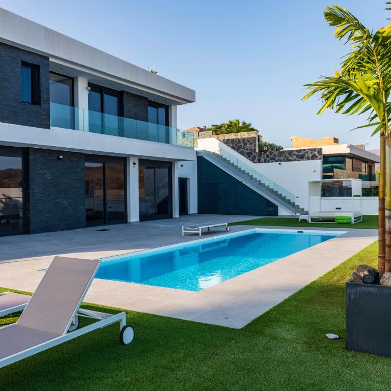 Blue Horizon Resort by Monte Leon - Villa - 2