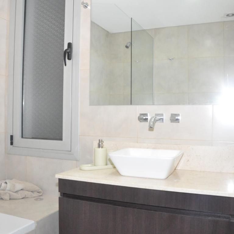 Moderno departamento en el Corazon de Recoleta - Apartamento de 2 dormitorios - 7