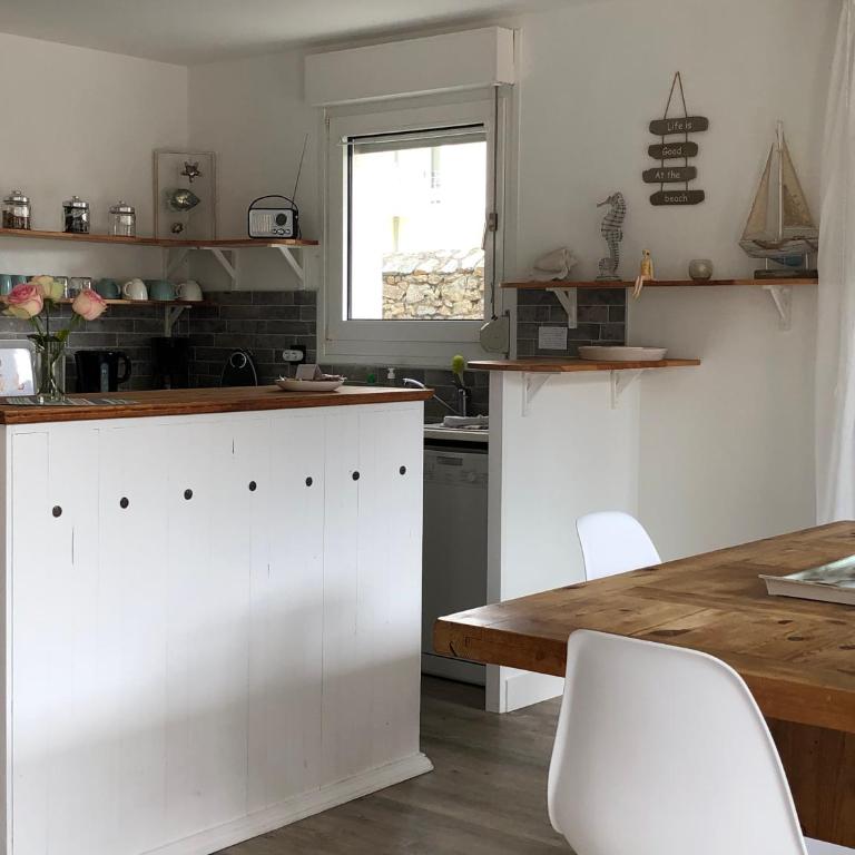 Bel appartement en rez-de-jardin à 100m des plages - Appartement 2 Chambres - 6