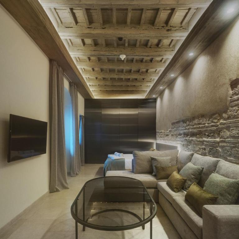 Apartamentos Los Patios del Pañuelo - Estudio Deluxe - 7
