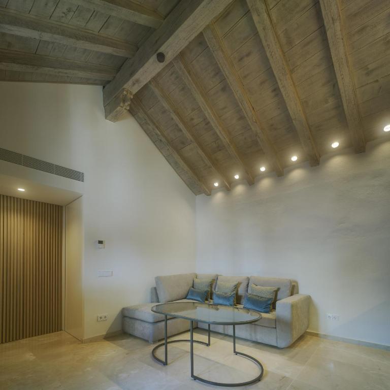 Apartamentos Los Patios del Pañuelo - Apartamento Ático - 7