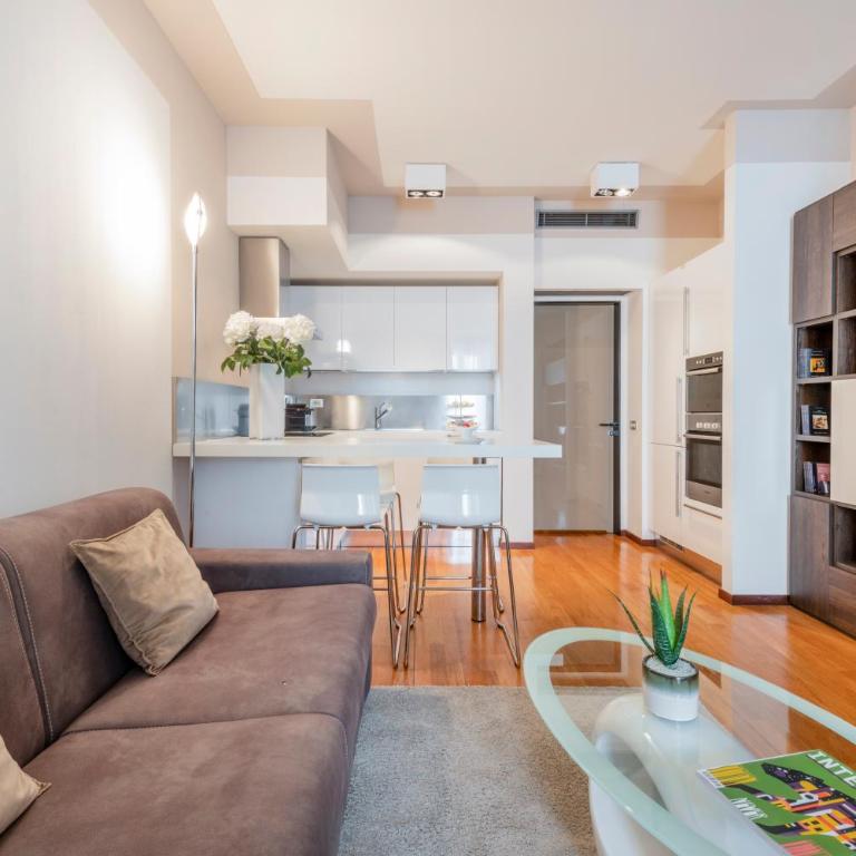Milan Royal Suites – Centro - Appartamento Monolocale - Via Romagnosi 4 - 2