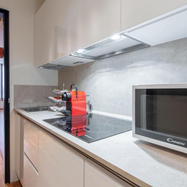 Milan Royal Suites – Centro - Monolocale - Via Romagnosi 4 - 3