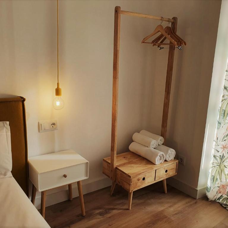 Hostal Manuela by gaiarooms - Deluxe Double Room - 8