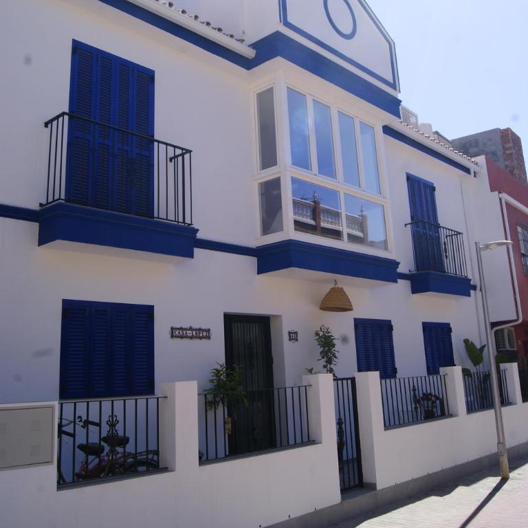 Casa López- Lujosa casa de playa en Málaga - Casa de 5 dormitorios - 1