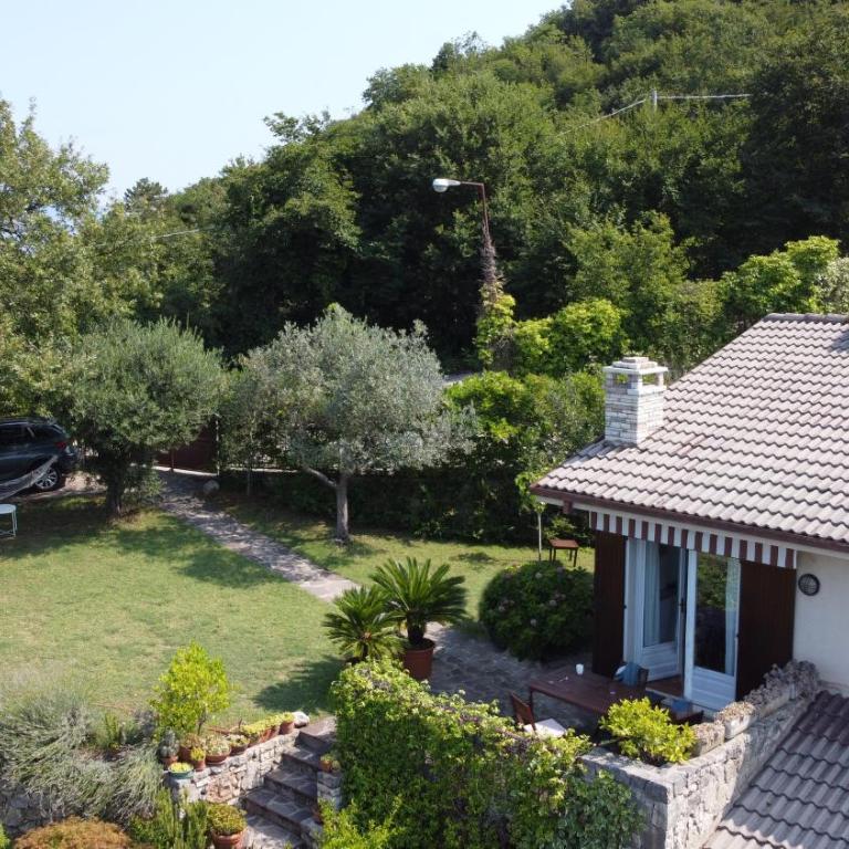 Casa Vacanze Mazurine10 - Casa con 2 Camere da Letto e Vista Lago - 13
