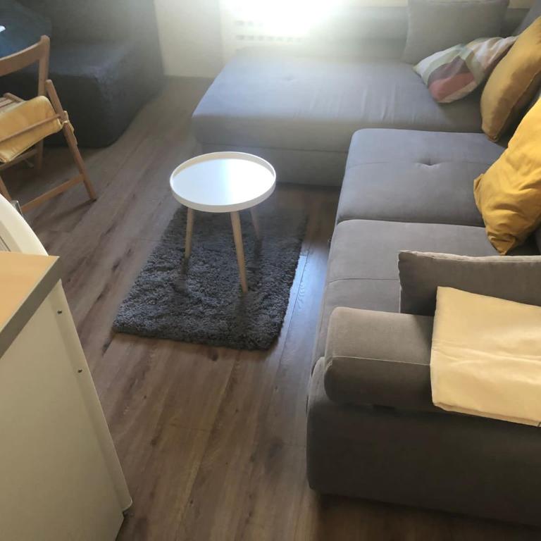 YelaYeti Apartments - Family Studio - 1