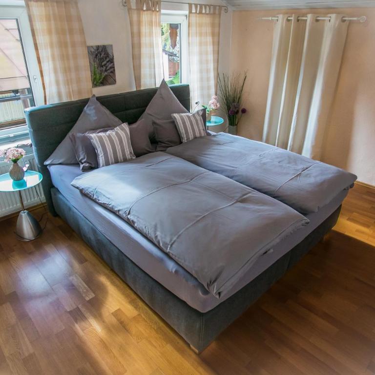 Ferienwohnung Marianne Ortszentrum für Familien 180qm - Apartment - auf 2 Etagen - 16