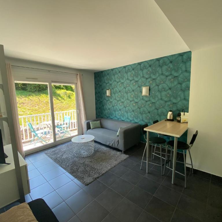 Les Suites du Port - Appartement avec Vue sur la Montagne - 7