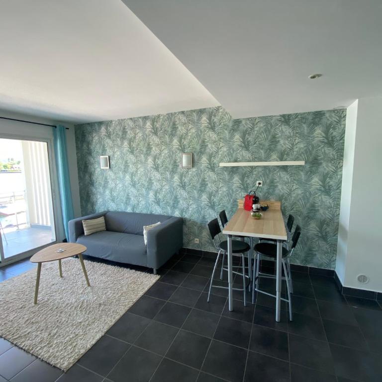 ECHAPPEE BELLE AU BORD DU LAC - Appartement 1 Chambre - 2