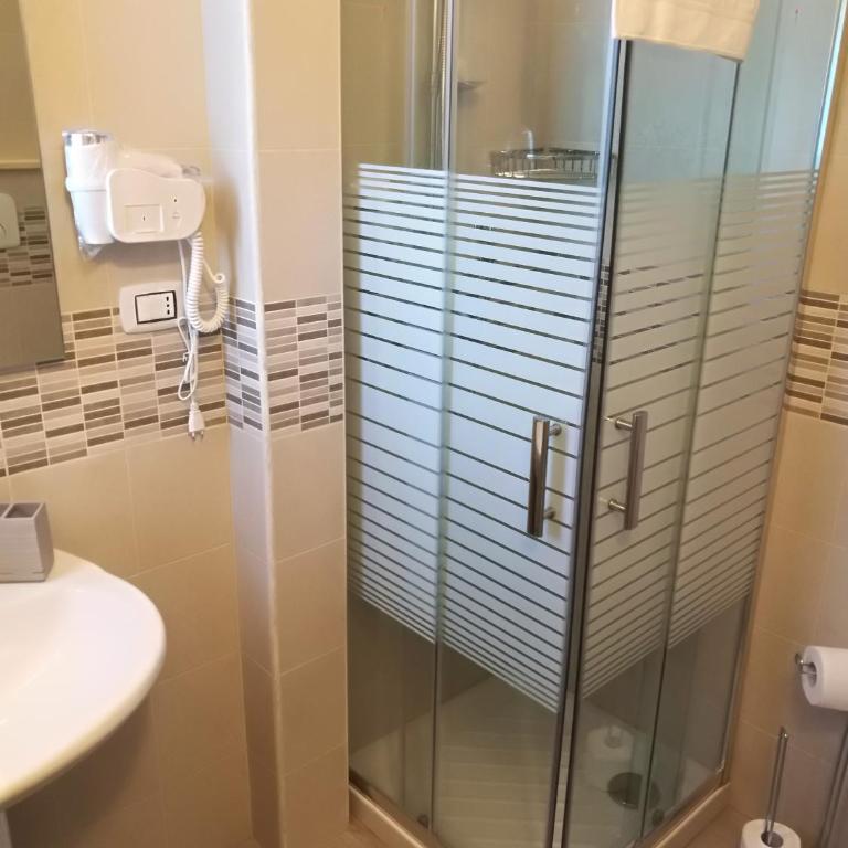 SETTIMO SOLE Affitta Camere - Quadruple Room with Shared Bathroom - 2