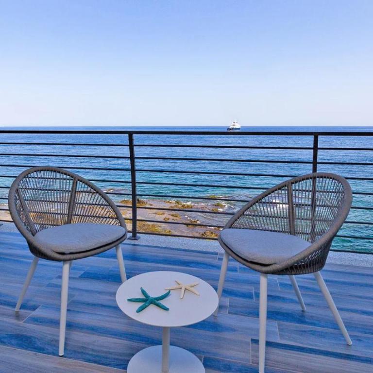 Hotel Caramare - Junior Suite con Vista Mare - 2