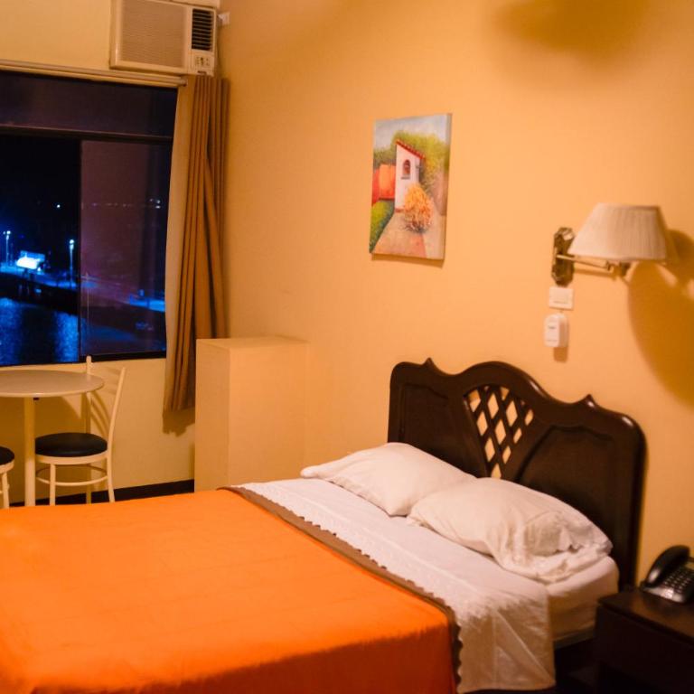 Hotel Marina Del Bay - Habitación Doble Deluxe con vistas al mar - 7