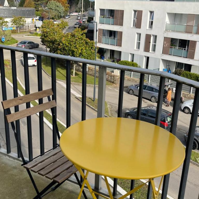 Hotel les Alignements - Chambre Double Confort avec Balcon - 4