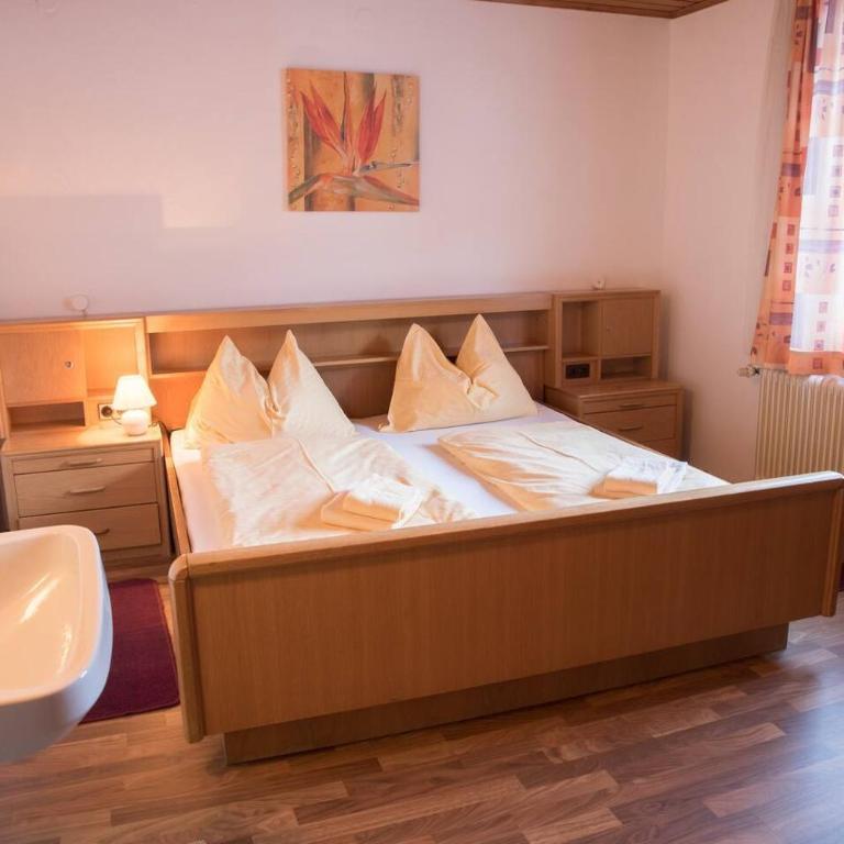 Chalet selfcatering 30 beds Parking pets welcome - Ferienhaus - 11