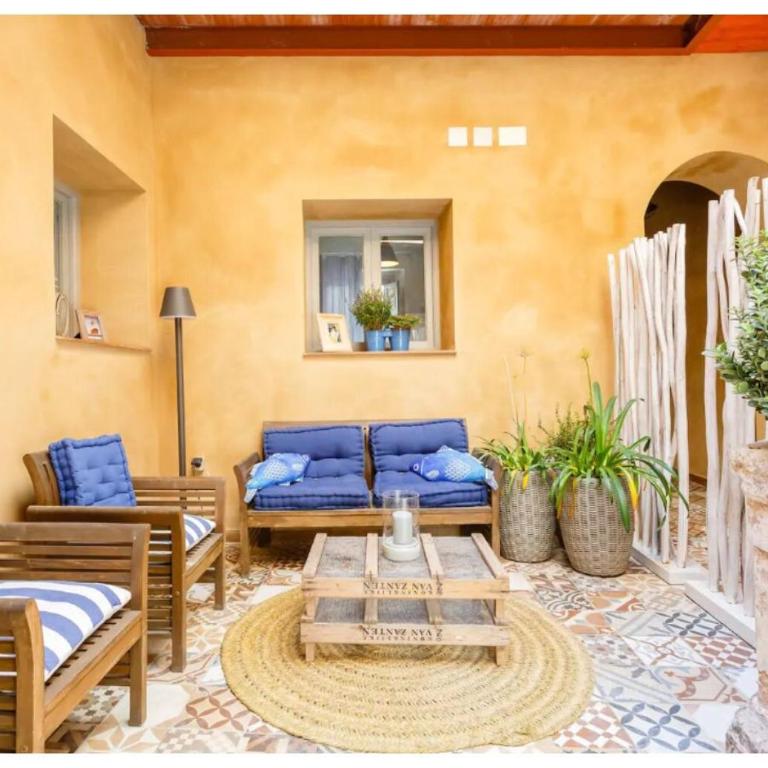 PATIO-Caleta Beach Home by Cadiz4Rentals - Apartamento de 2 dormitorios - 8