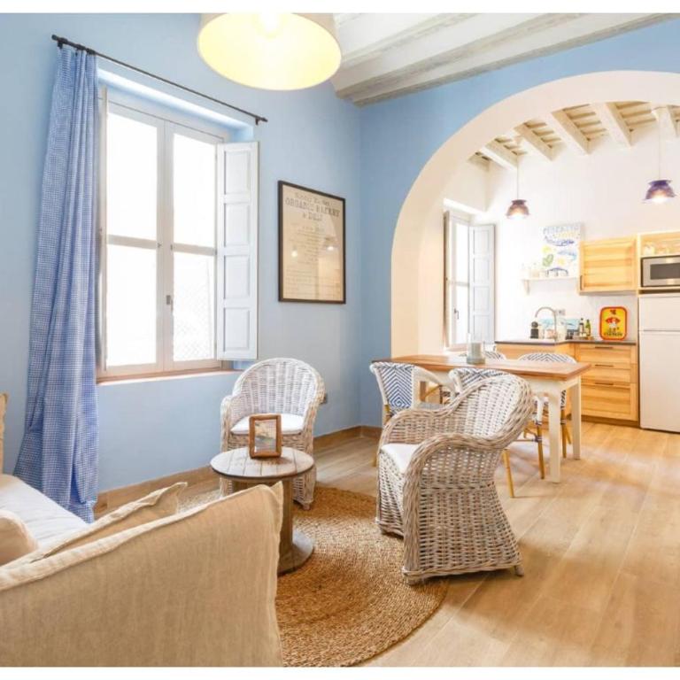 PATIO-Caleta Beach Home by Cadiz4Rentals - Apartamento de 2 dormitorios - 3