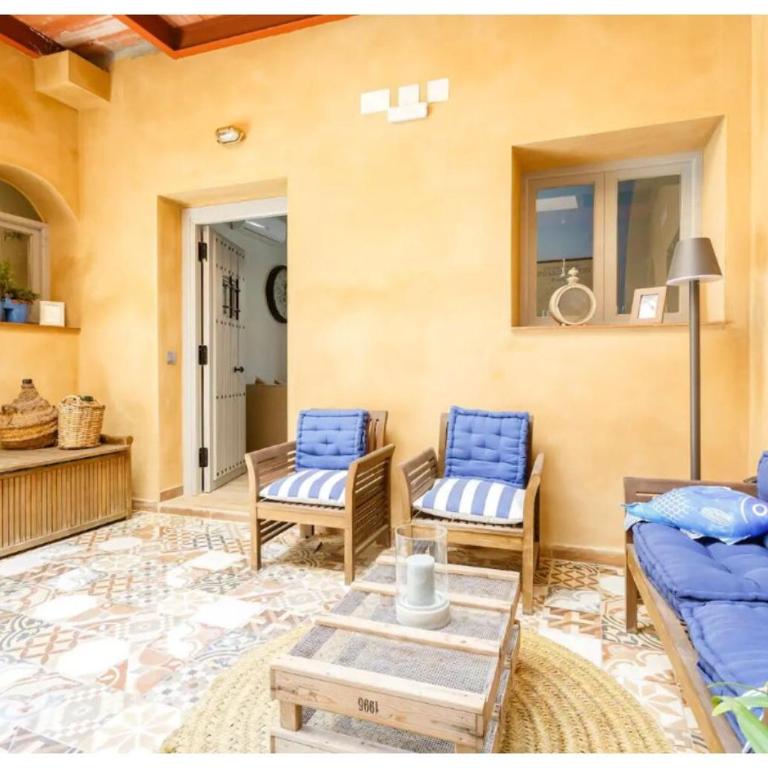 PATIO-Caleta Beach Home by Cadiz4Rentals - Apartamento de 2 dormitorios - 1