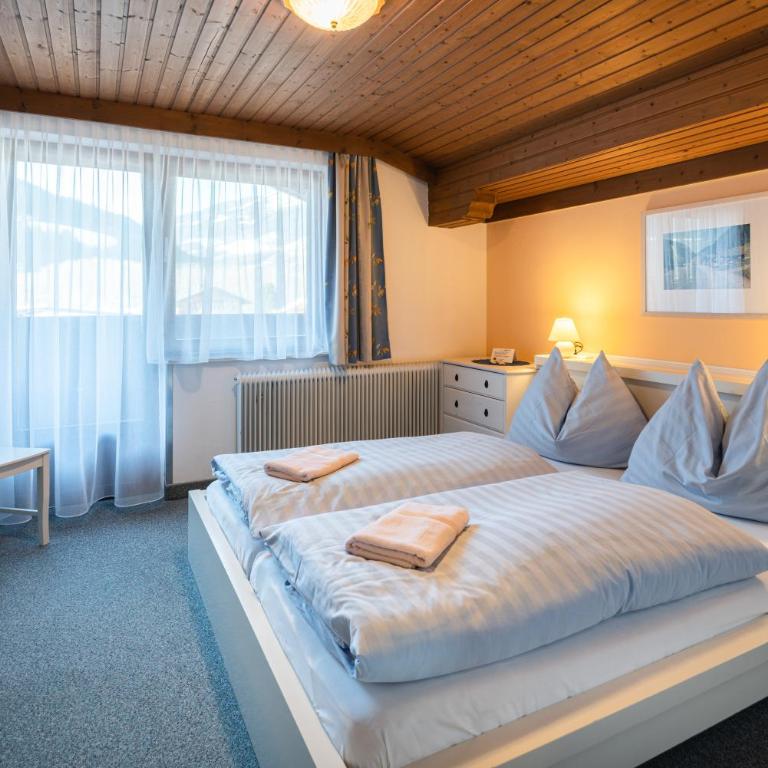 Naturpension Mühlhof - Doppelzimmer mit Balkon - 1