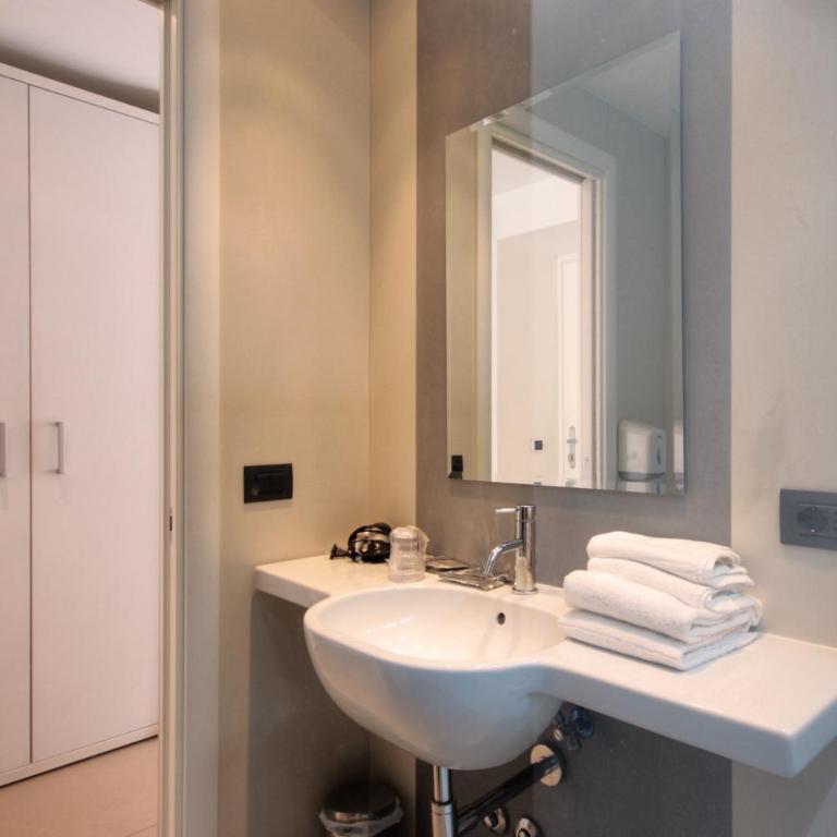 Manin Suites LT - Camera Matrimoniale/Doppia con Letti Singoli - 3