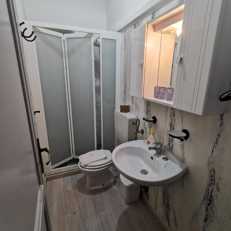 Lo Nardo Accommodation - Economy Studio - 5