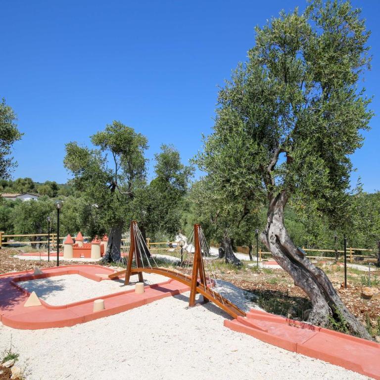 Agriturismo Passione Natura - Camera Tripla con Vista Piscina - 2