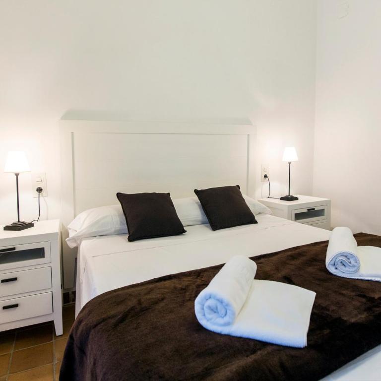Total Valencia Charming - Two-Bedroom Apartment with Balcony - 12