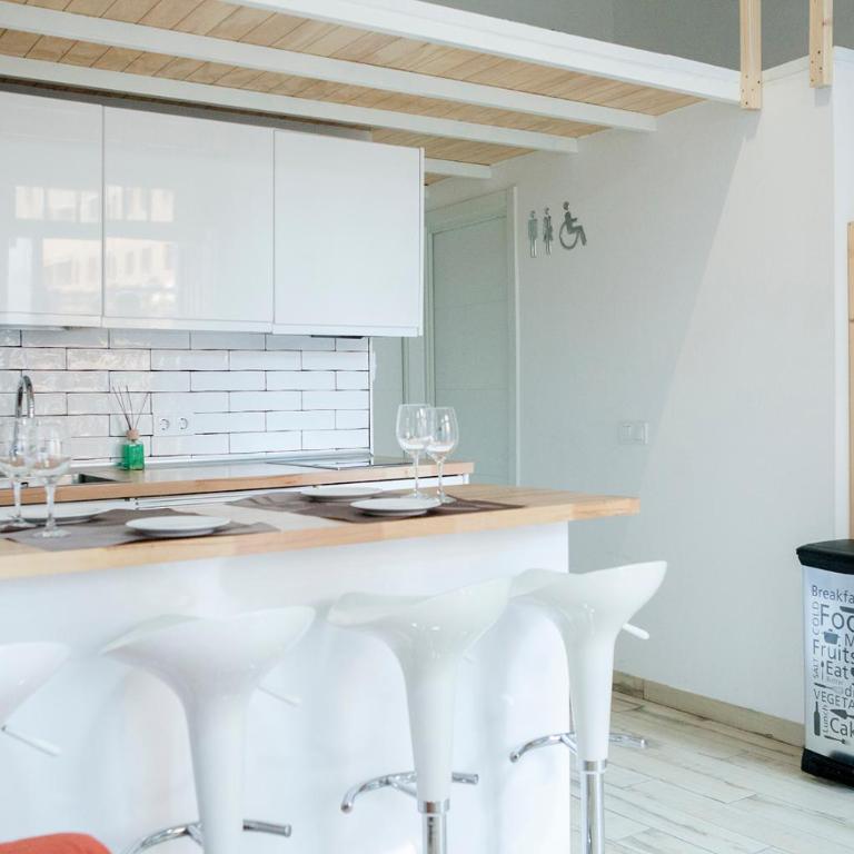 GREAT LOFT ATOCHA downtown - Three-Bedroom Apartment - 6
