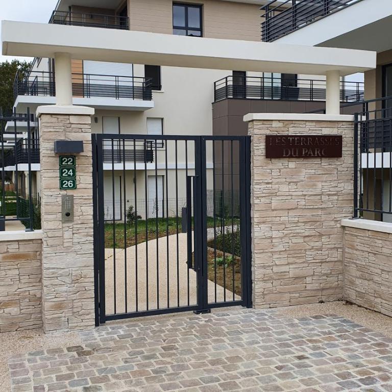PIVOINE -12 Min des parcs Walt Disney-Arrivée autonome-Wifi&Parking gratuit - Studio - 22