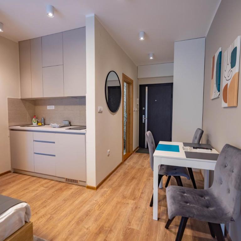 Omega Apartments - Porodični Studio - 3