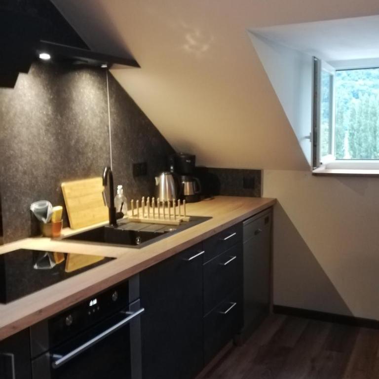 Appartement sous combles au cœur de LUZ - Appartement 2 Chambres - 9