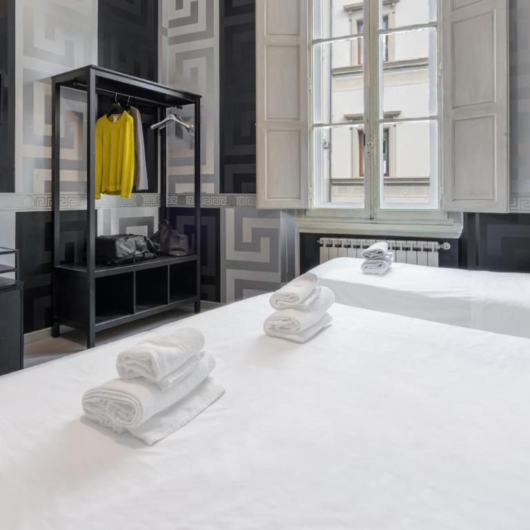 Hotel Deco - Basic Triple Room - 4