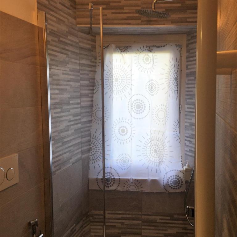 La Casa di Zoe al borgo - Camera Matrimoniale con Bagno Privato - 7